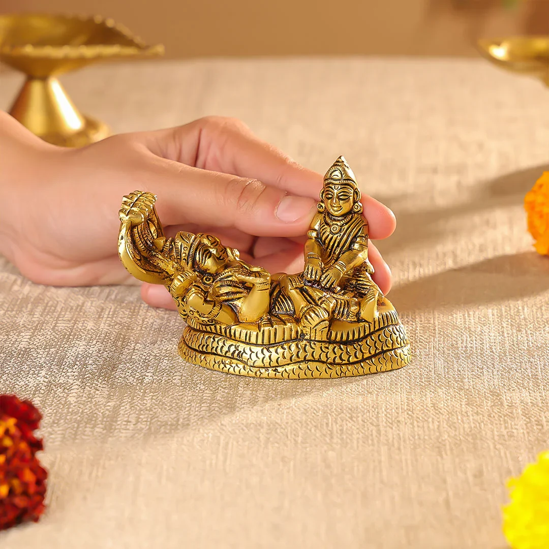 4.5" Brass Superfine Lord Narayana & Laxmi Idol - Image 2